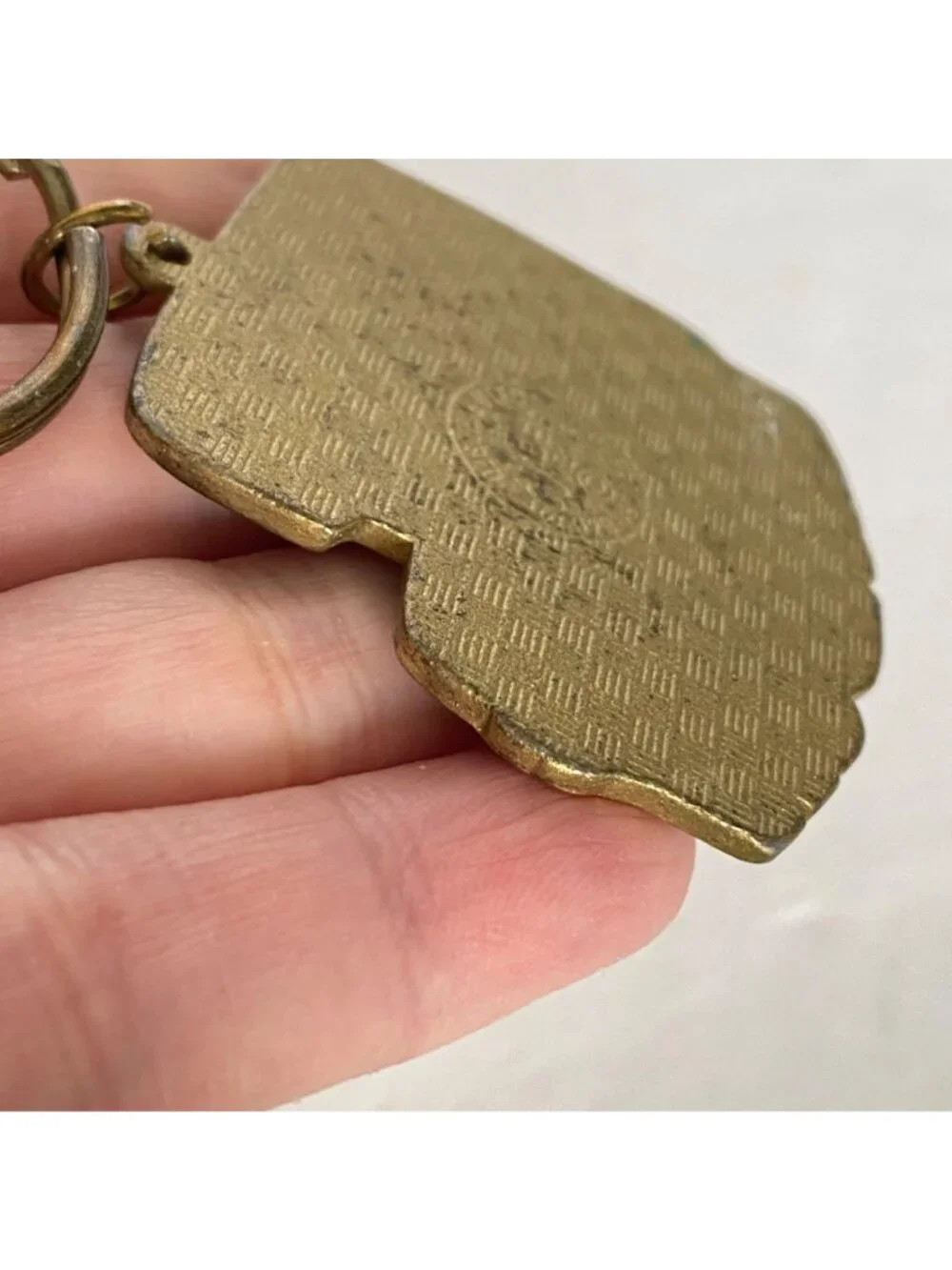 1980 London Taxi Double Decker Bus Lambert Souvenirs Keychain Gold Tone